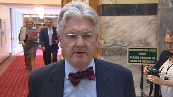 dunne_accused_of_conflict_of_interest_1904360225