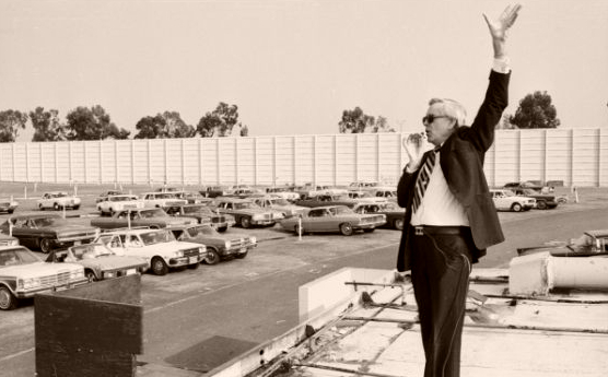 robert-h-schuller-garden-grove-drive-in-church